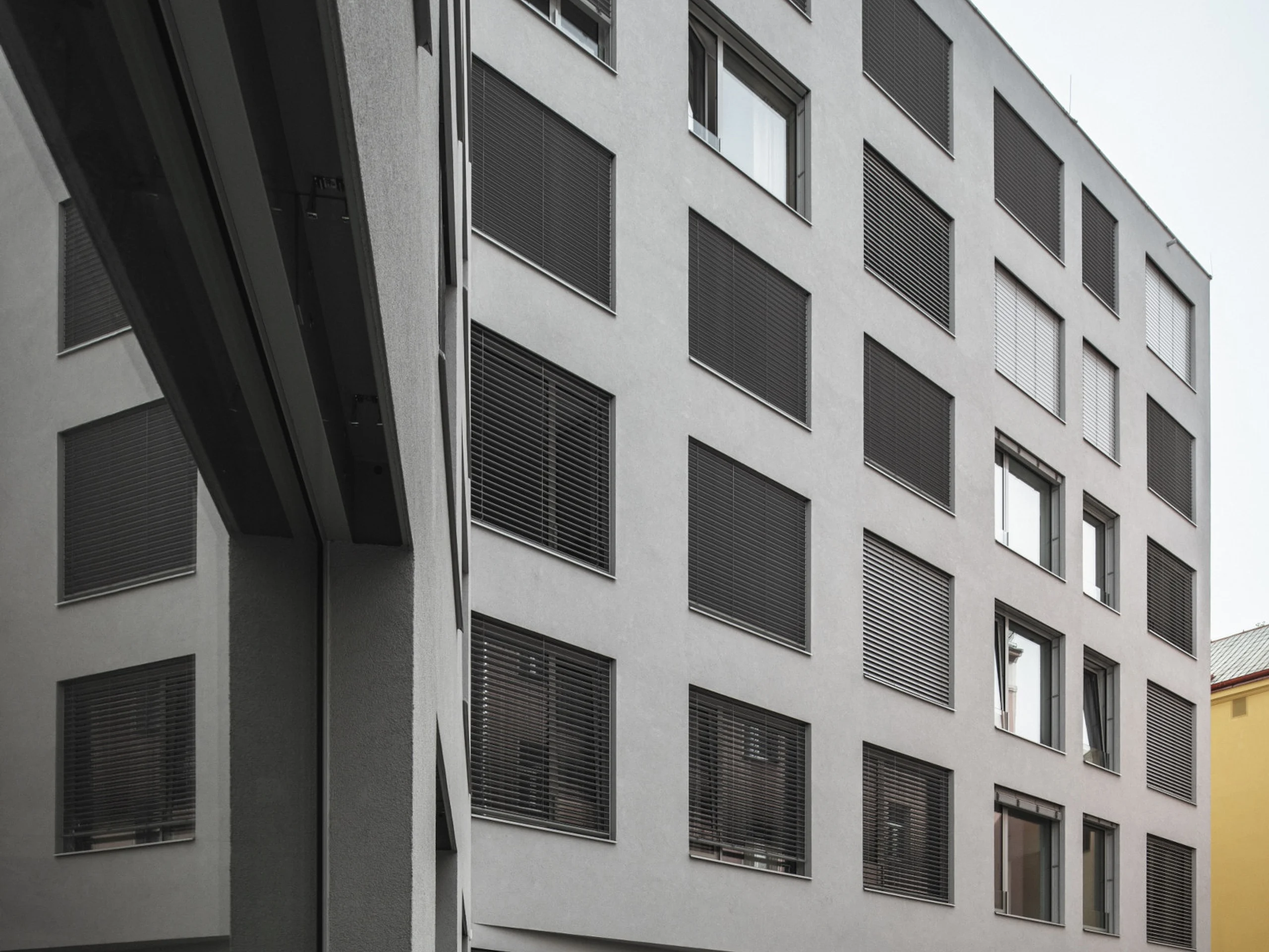 Mozartova Apartment House